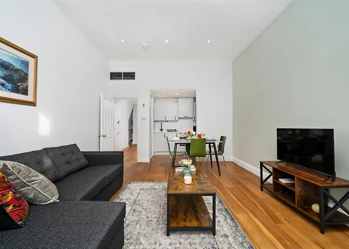 Chelsea Modern Apartments
